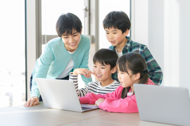 https://ga.programming.osaka/wp-content/uploads/2025/02/謾ｹ菫ｮ逕ｨ邏譚・蟾ｮ縺玲崛縺遺蔵.jpg